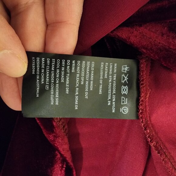 Bardot Sorella Velour Asymmetric Midi Dress NWOT Red Med tear at zipper - Picture 9 of 12